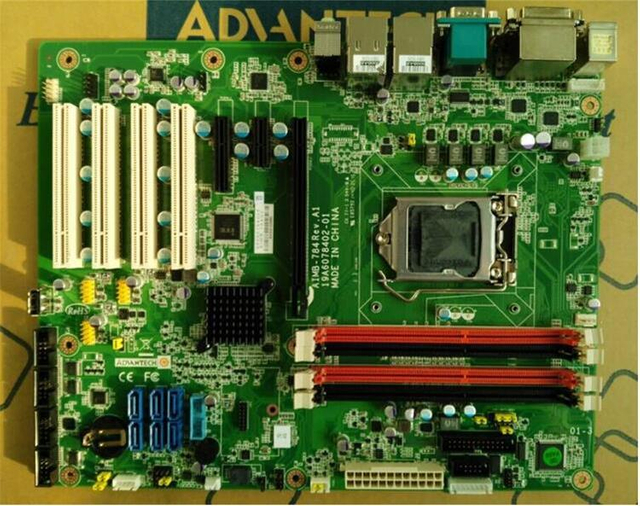 Placa-mãe de controle industrial Advantech AIMB-582 Placa-mãe MicroATX chipset Q77/C216